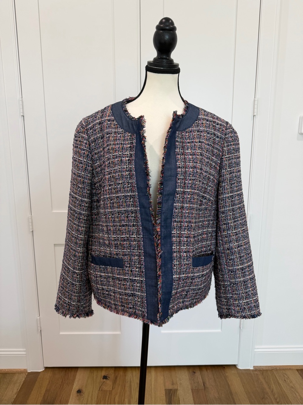 Ann Taylor Women’s Size 18 Multicolor Tweed Fringe Chambray Jacket